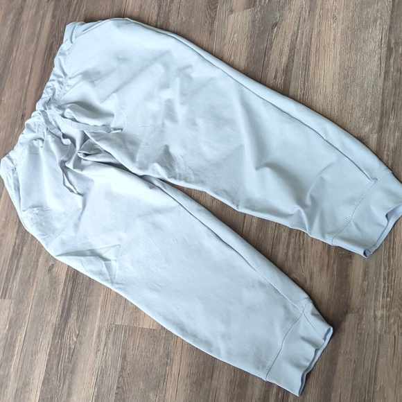 Under Armour joggers - Picture 8 of 9